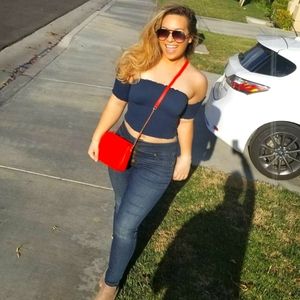 Meet your Posher, Stephanie